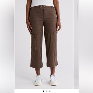 Democracy- Women’s Brown Cropped Zip Cargo Pants - 10